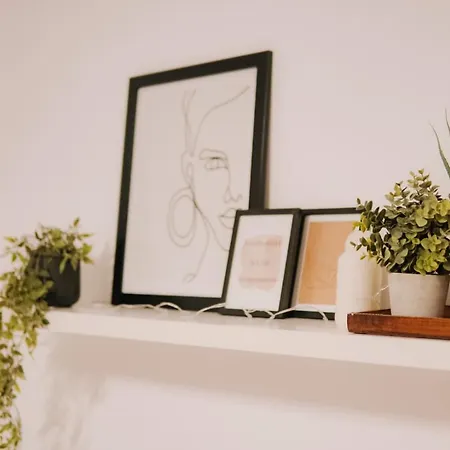 Cozy 2-bedroom Boho-themed Apartmán *
